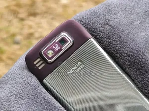 Nokia E72 Gray