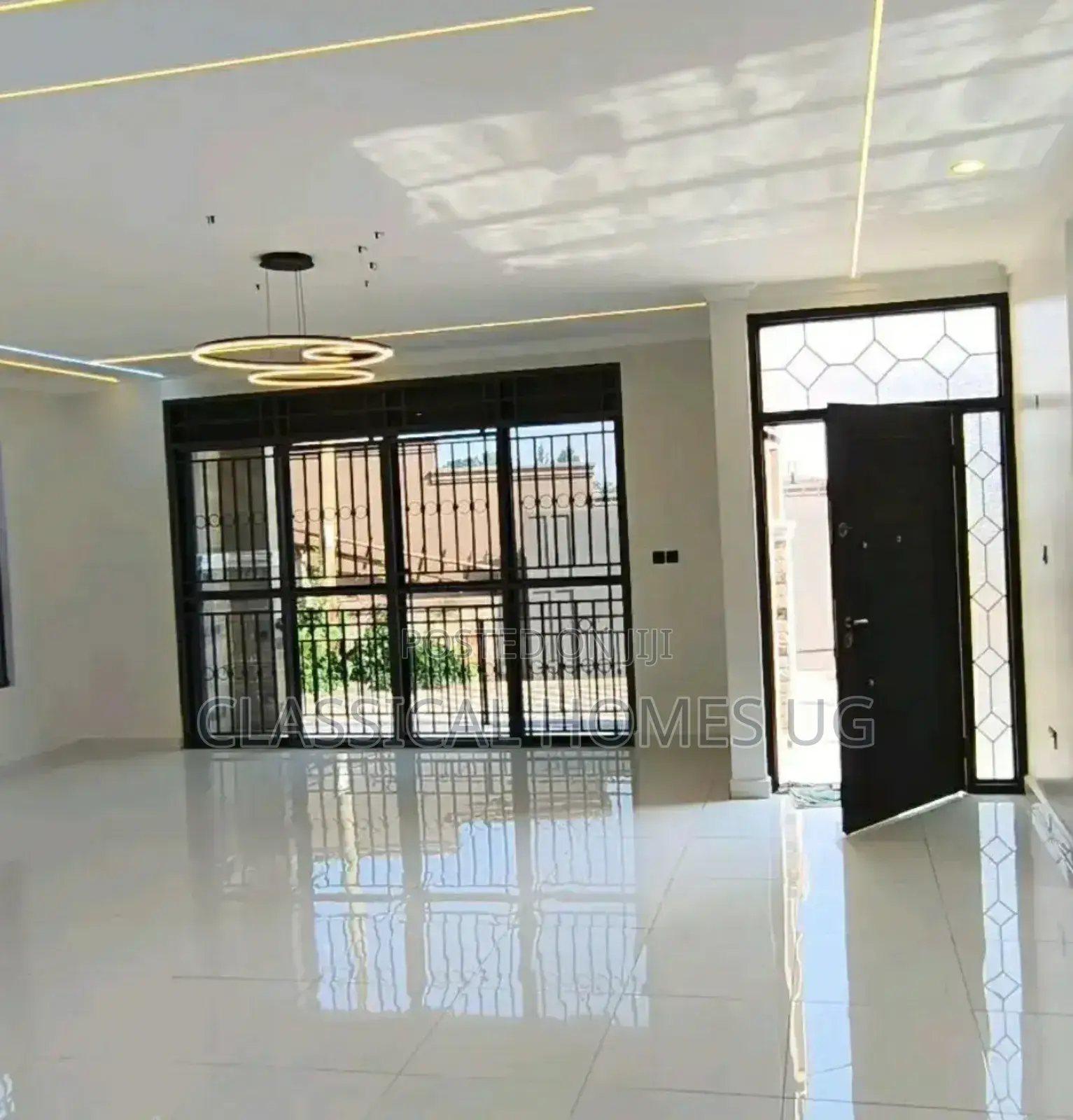 5bdrm Duplex in Munyonyo, Central Division for rent
