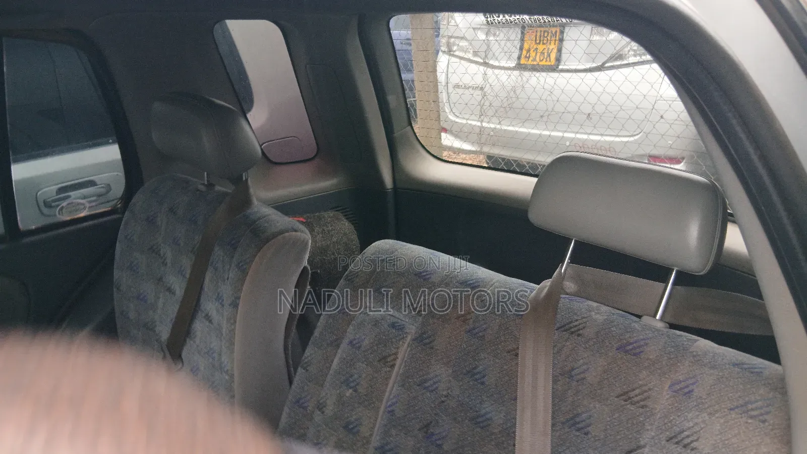 Toyota Raum 2001 Silver