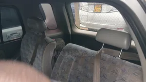 Toyota Raum 2001 Silver