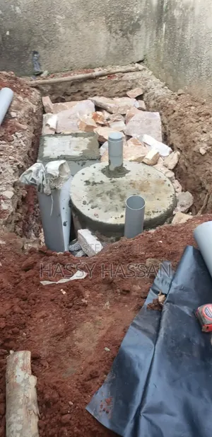 Efficient Toilet Waste Biodigesters