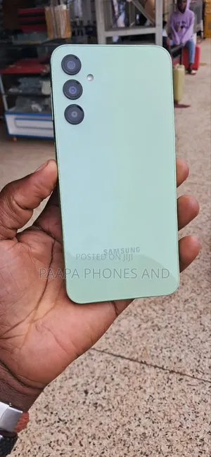 Samsung Galaxy A24 128 GB Green