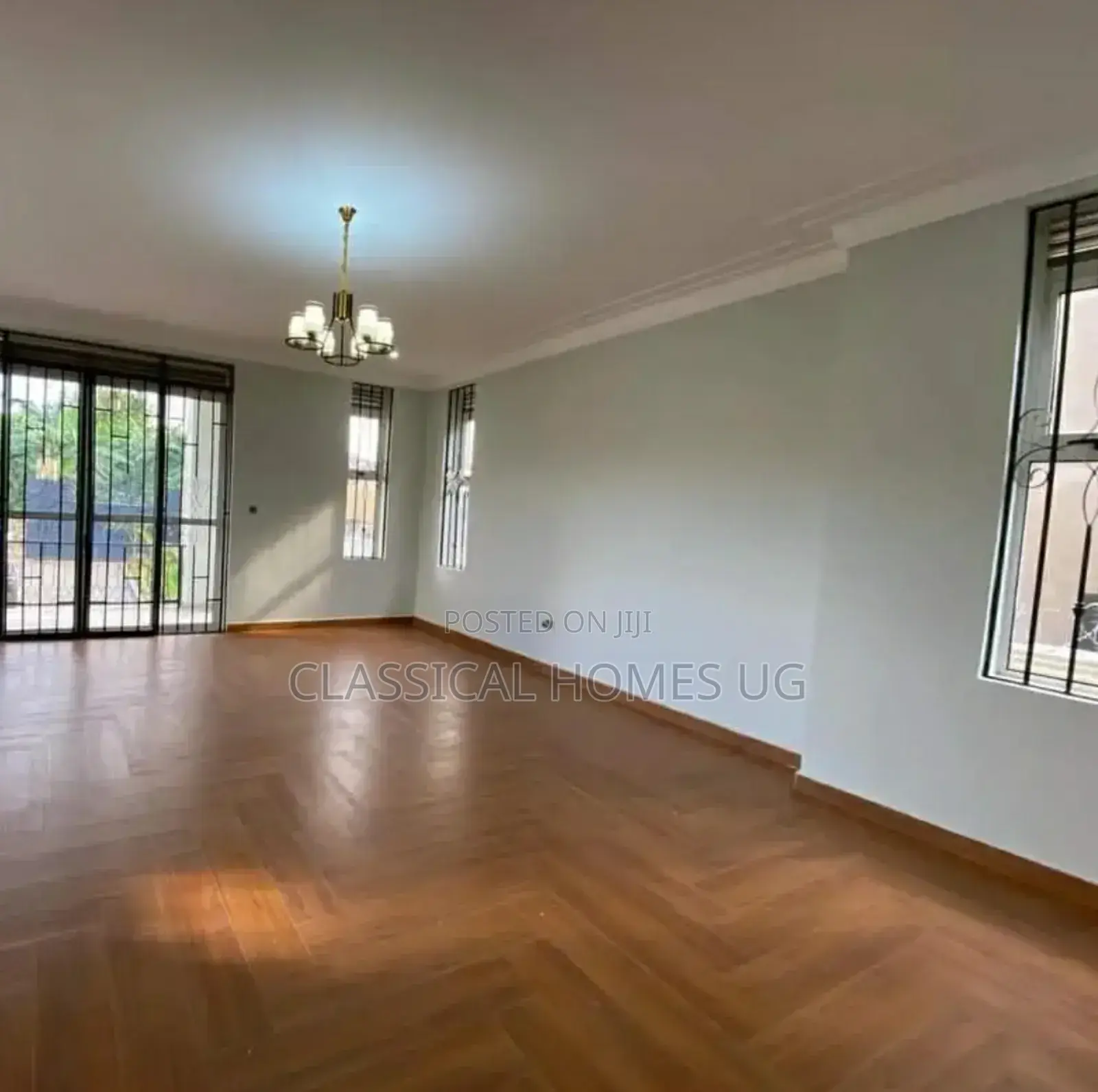 5bdrm Duplex in Muyenga, Central Division for rent