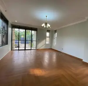 5bdrm Duplex in Muyenga, Central Division for rent