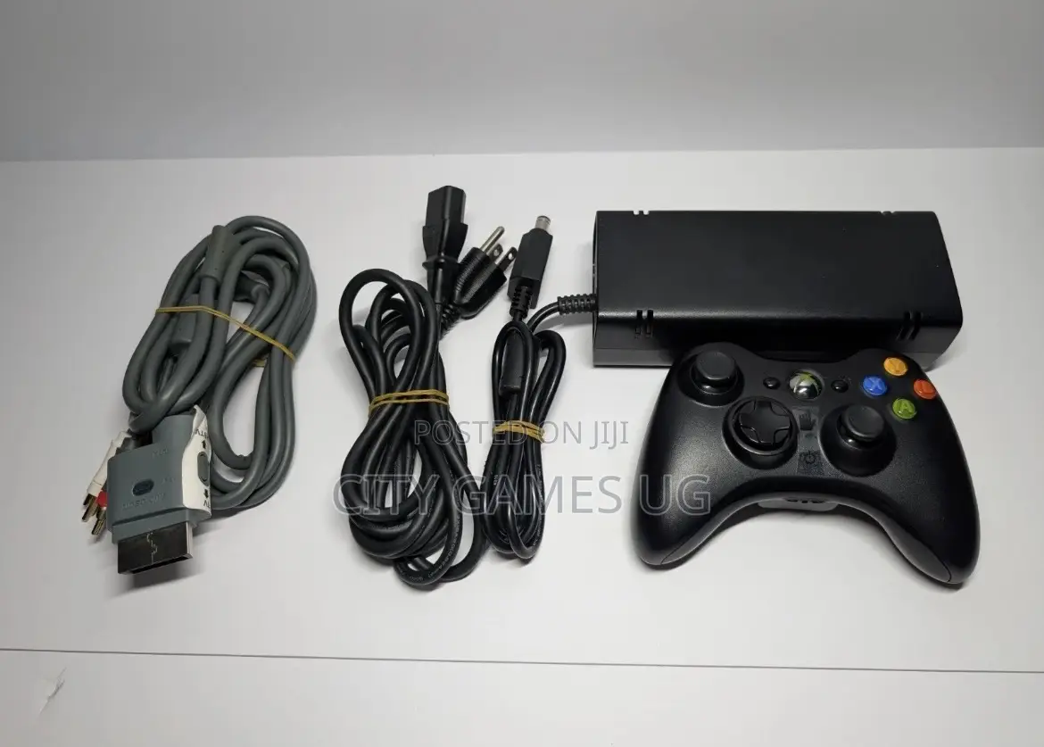 Microsoft Xbox 360 S Console Black-.