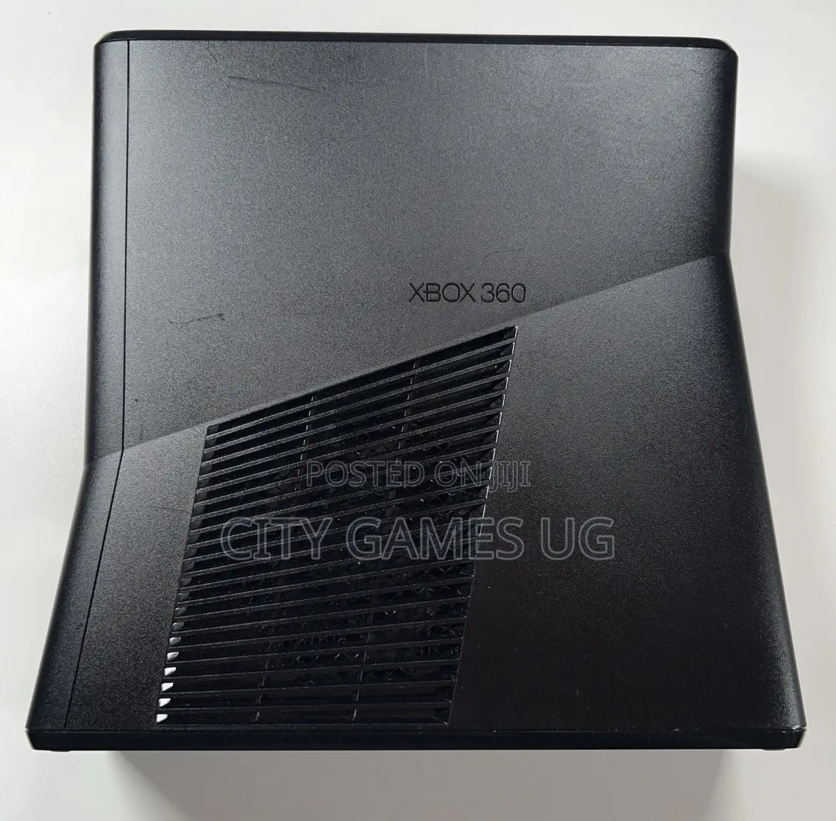 Microsoft Xbox 360 S Slim Black - Perfect Console for Your Gaming