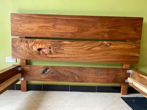 Natural Mugavu Bed Five by Six