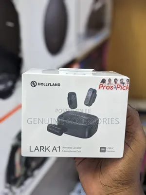 Hollyland Lark A1 Duo 2 Person Wireless Microphone