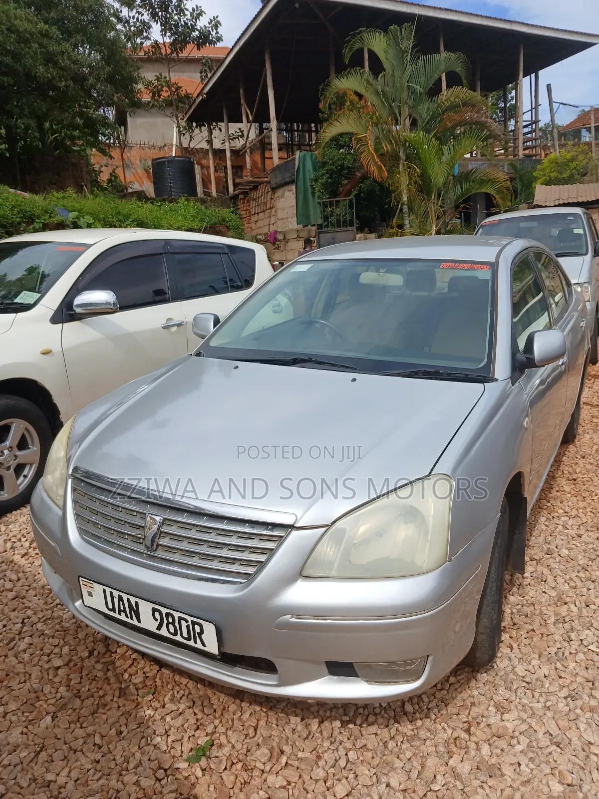 Toyota Premio 2.0 FWD 2012 Silver