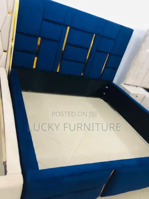 Five by Six Blue Sticker Bed