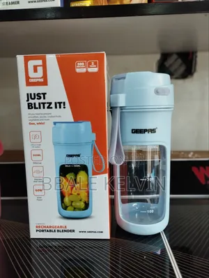 Geepas Rechargeable Portable Blender Bottle