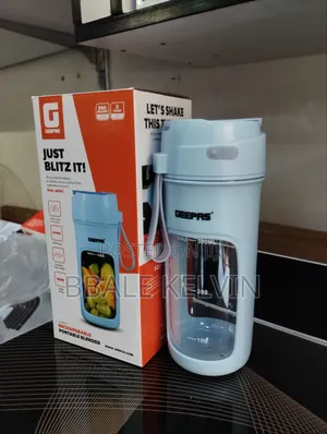 Geepas Rechargeable Portable Blender Bottle