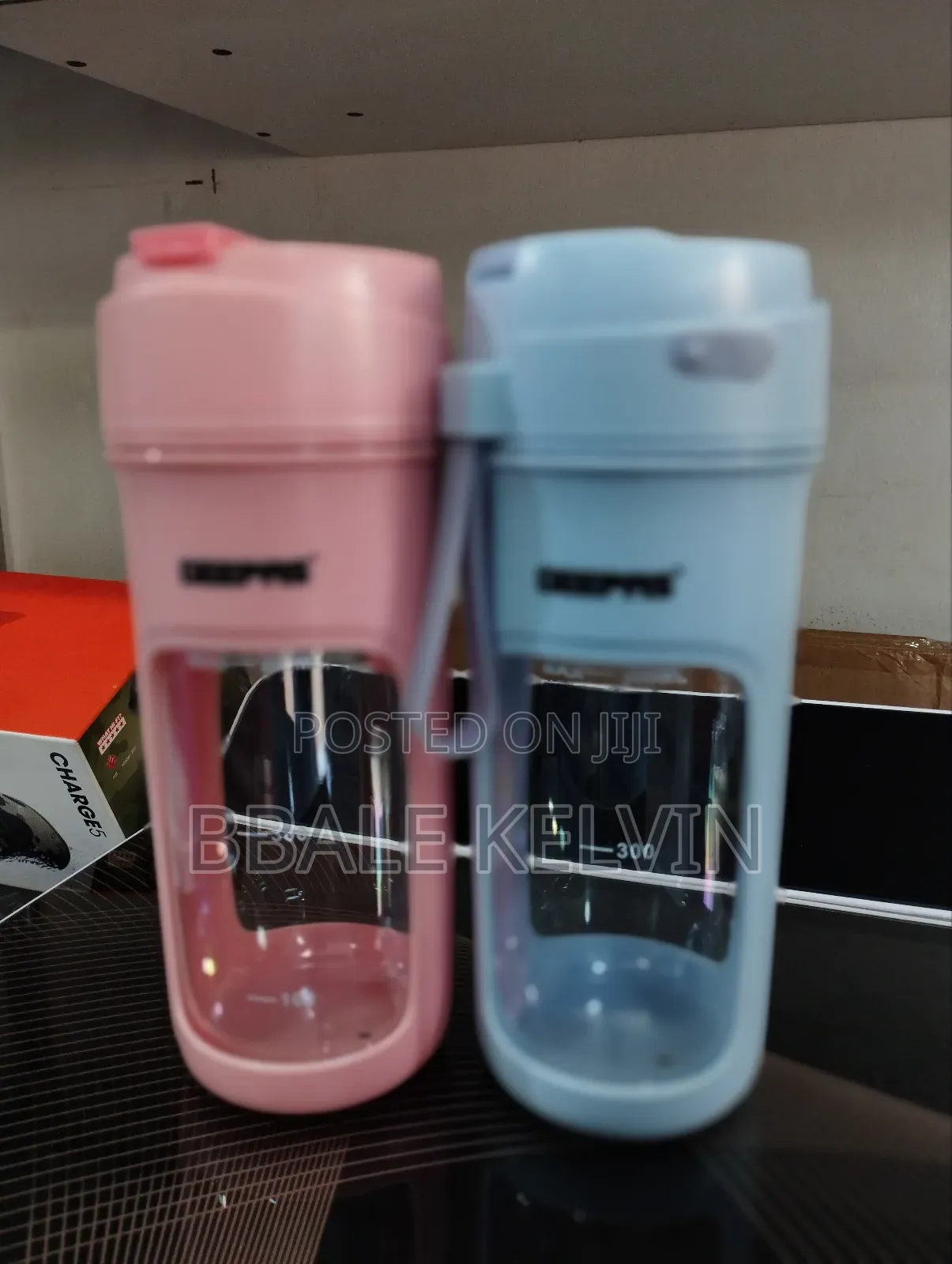 Geepas Rechargeable Portable Blender Bottle