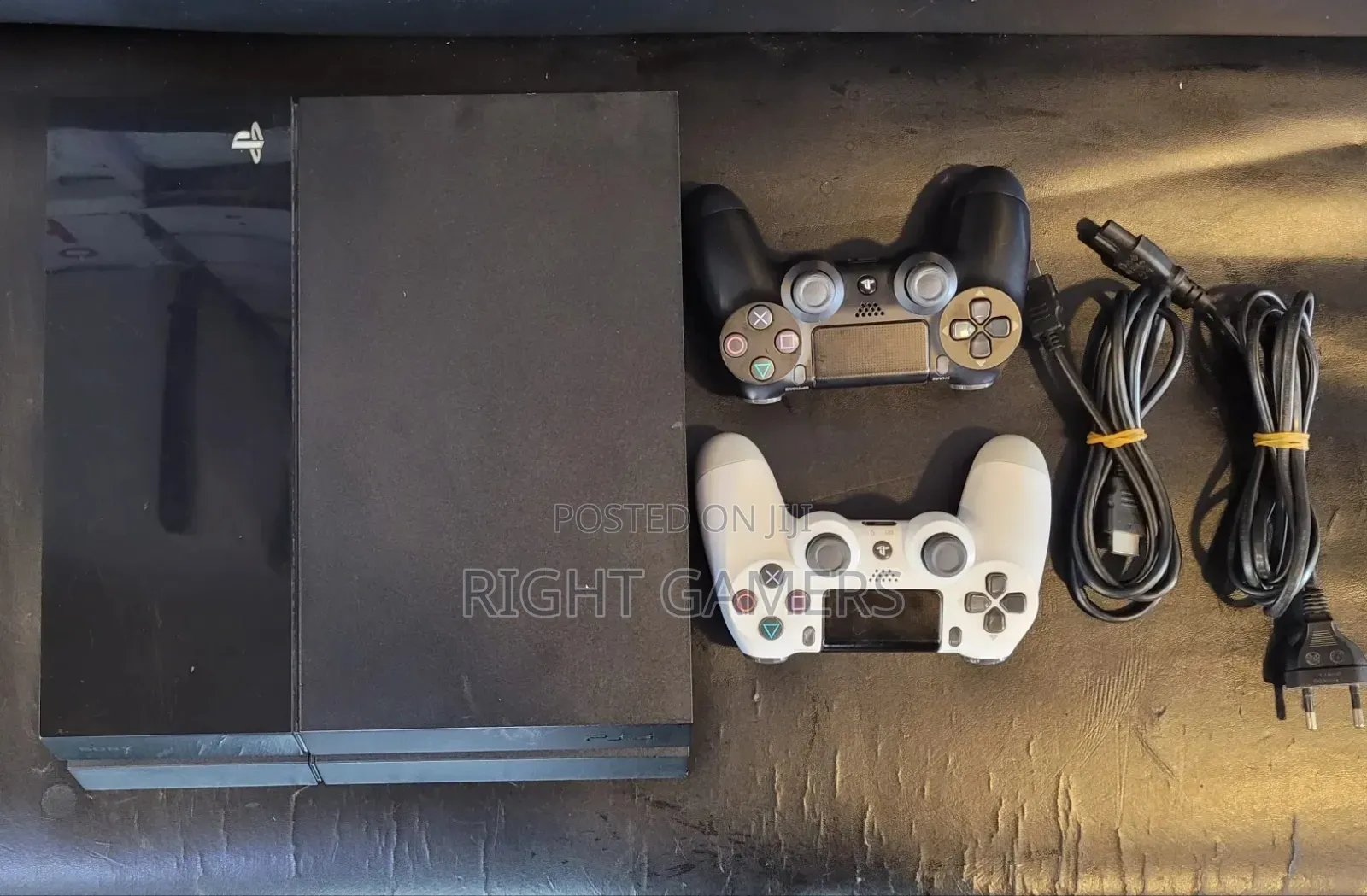 Play Station 4
