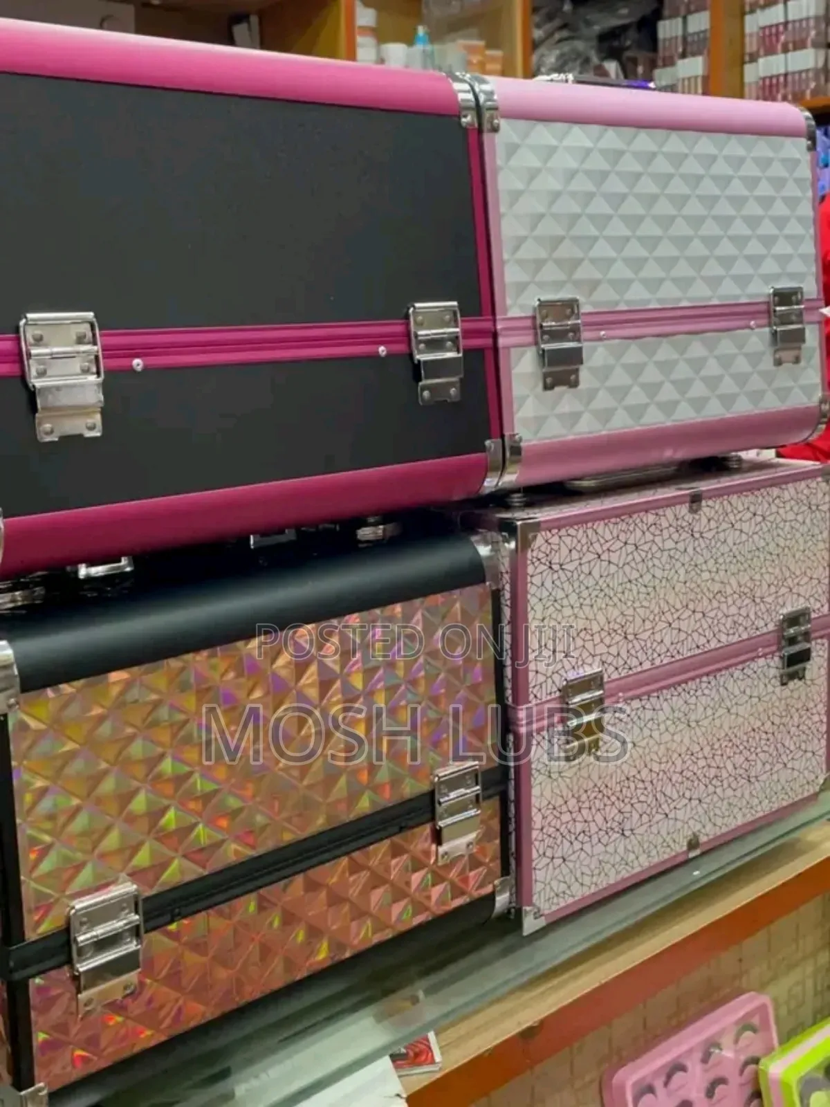 Ever Young Professional Makeup Storage Box