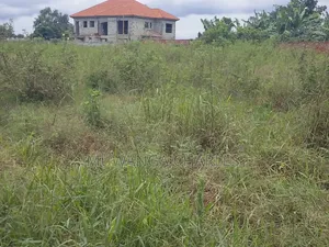 Plot on Sale in Entebbe Road Nkumba