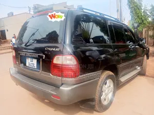 Toyota Land Cruiser Prado 2005 Black