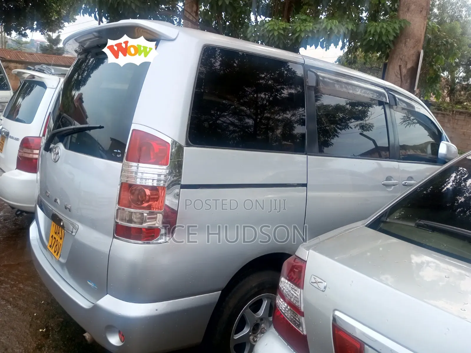 Toyota Noah 2003 Silver