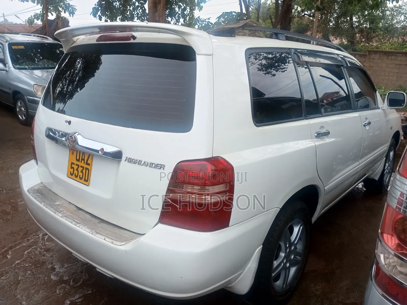 Toyota Kluger 2004 White