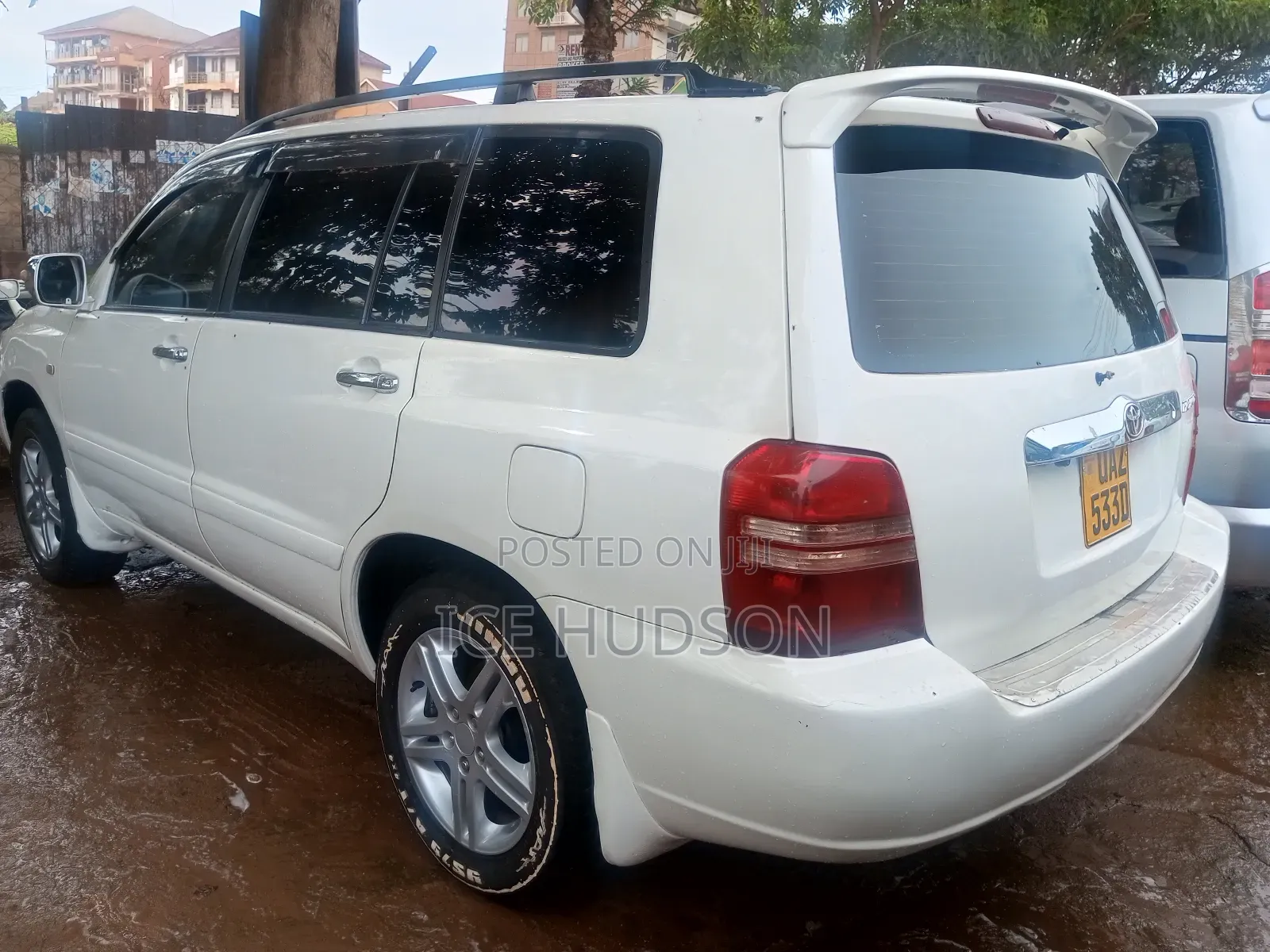 Toyota Kluger 2004 White