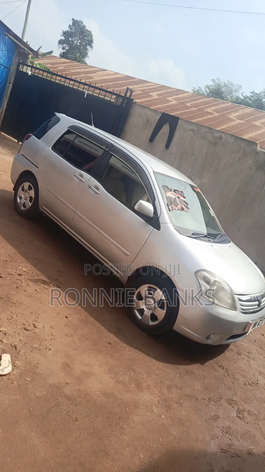 Toyota Raum 1.5 FWD 2007 Silver