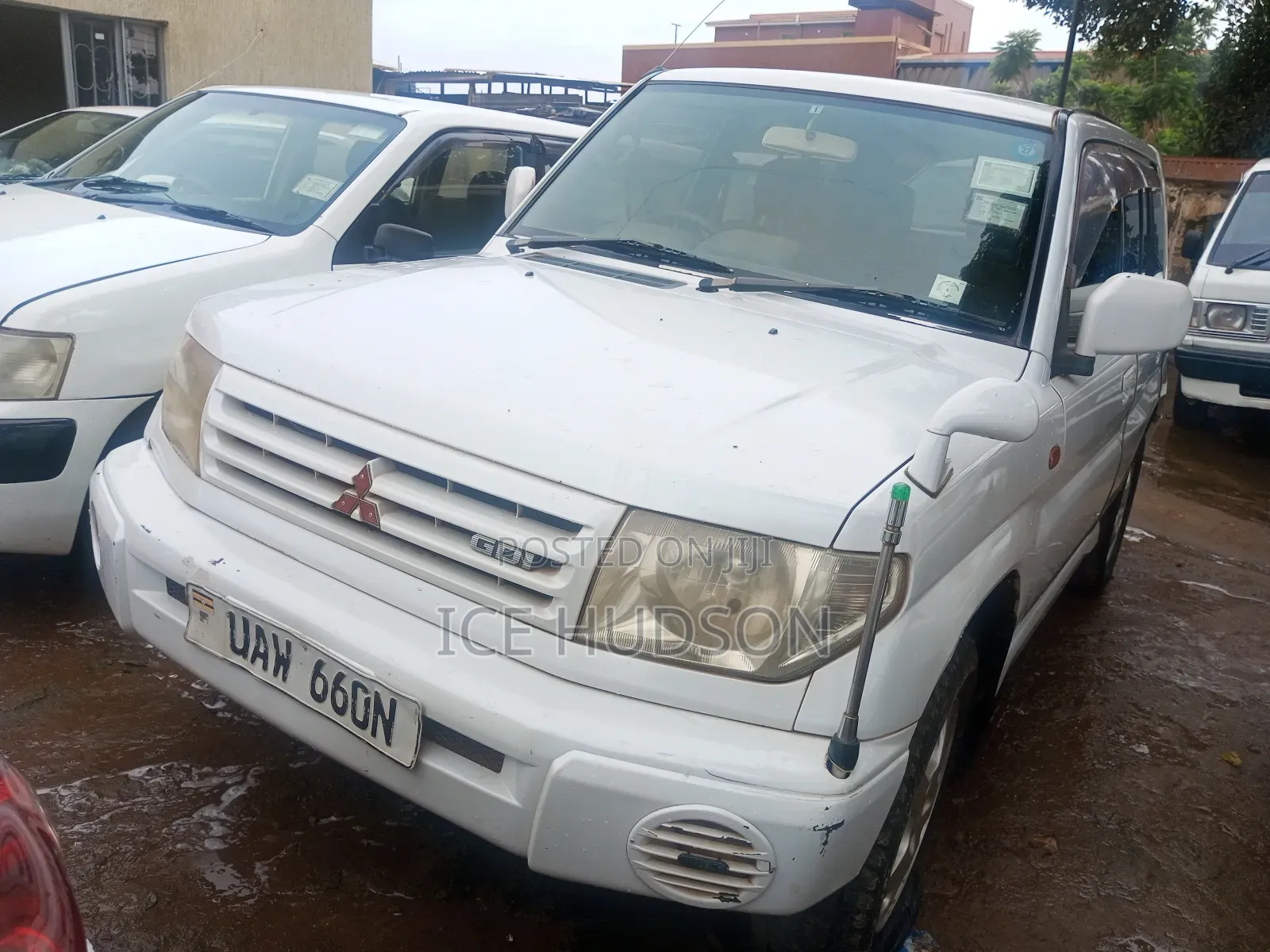 Mitsubishi Pajero IO 2003 White