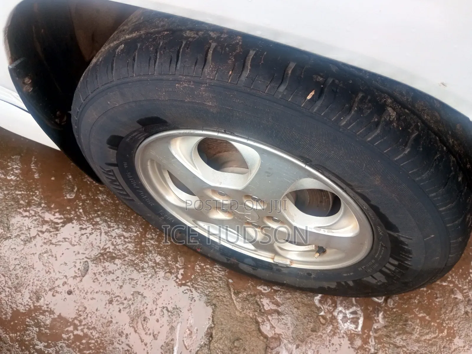 Mitsubishi Pajero IO 2003 White