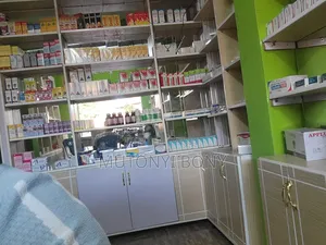 Retail Pharmacy Onsale