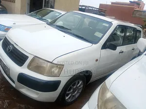 Toyota Succeed 2005 White