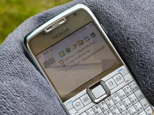 Nokia E71 White