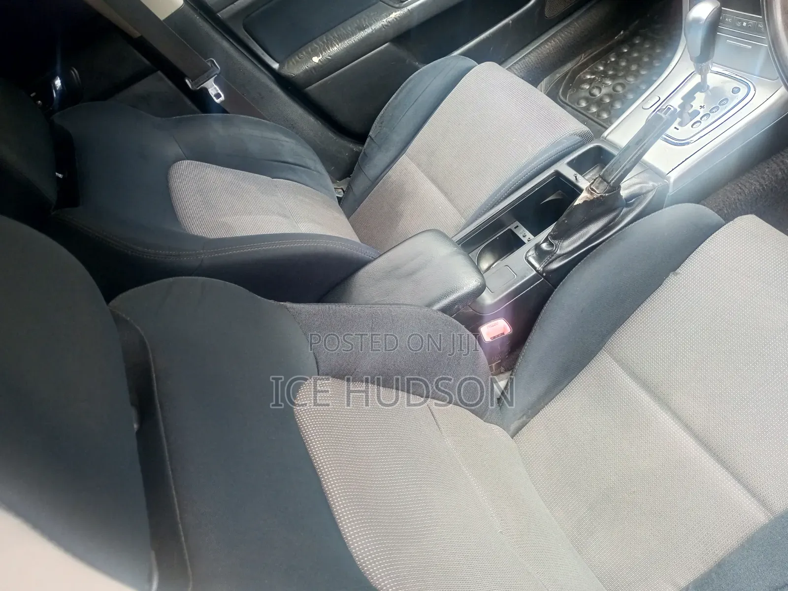 Subaru Legacy 2005 Silver
