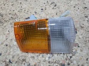 Mitsubishi Pajero 2003 Conerlamp