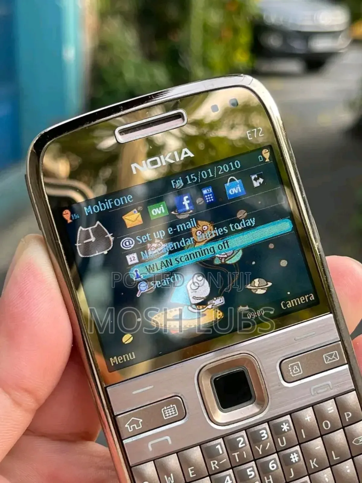Nokia E72 Gold