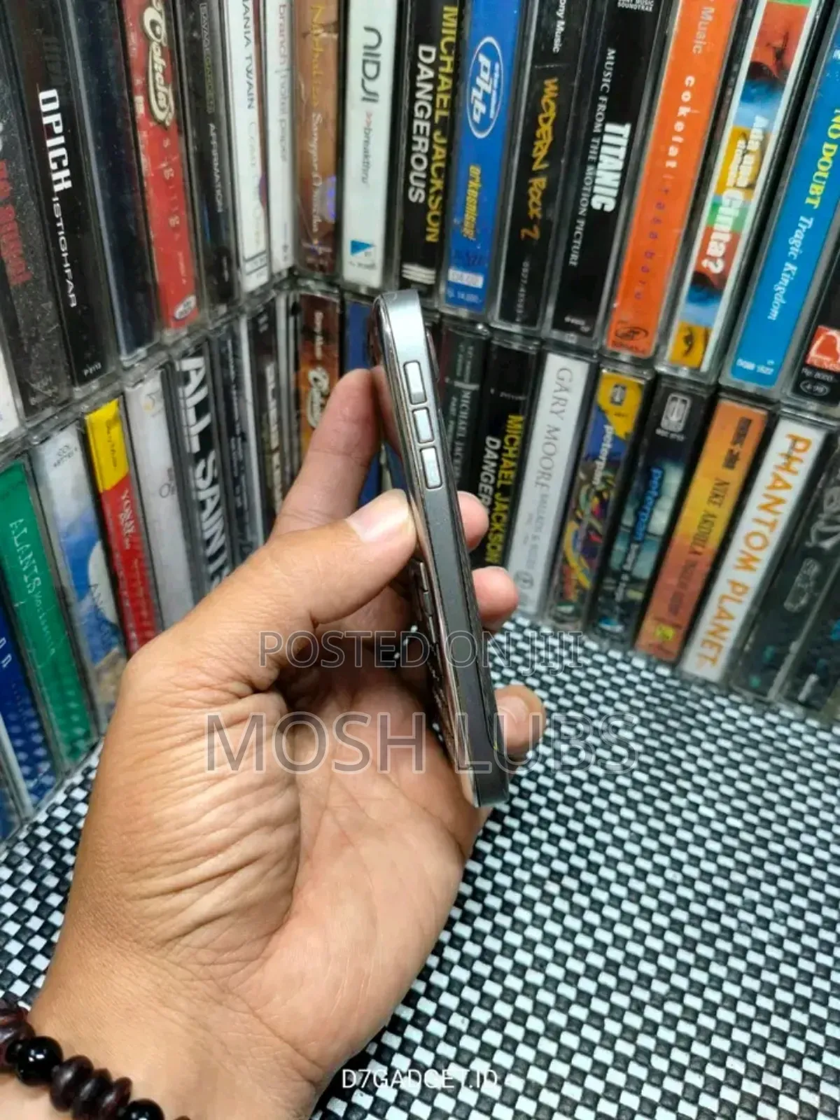 Nokia E72 Gray
