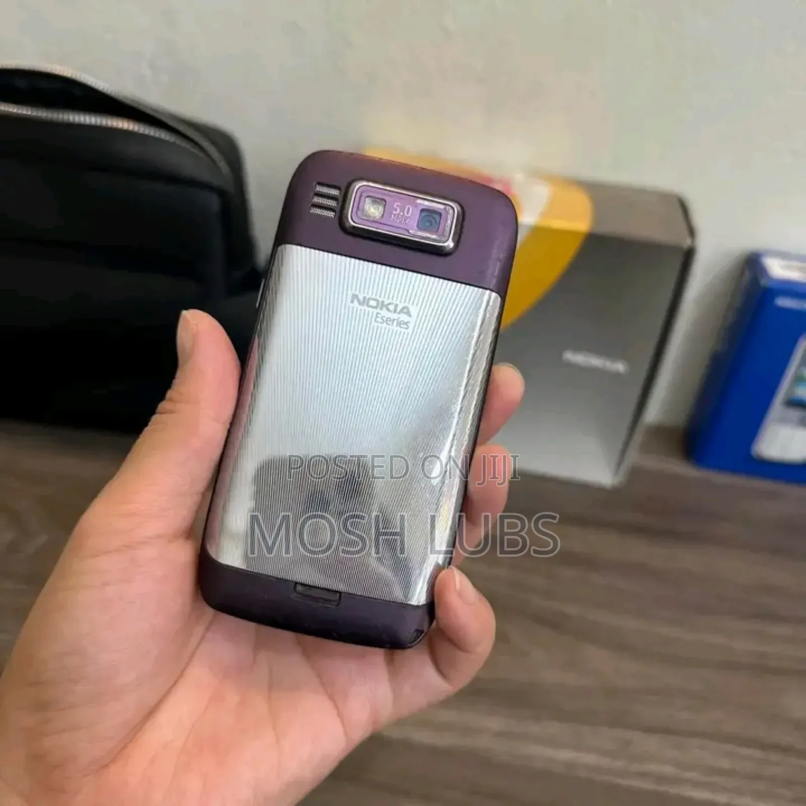 Nokia E72 Gray