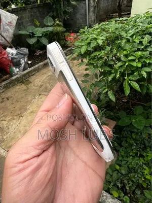 Nokia E72 Silver