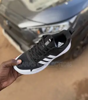 Adidas Soulstride Ultra Tride Sneakers