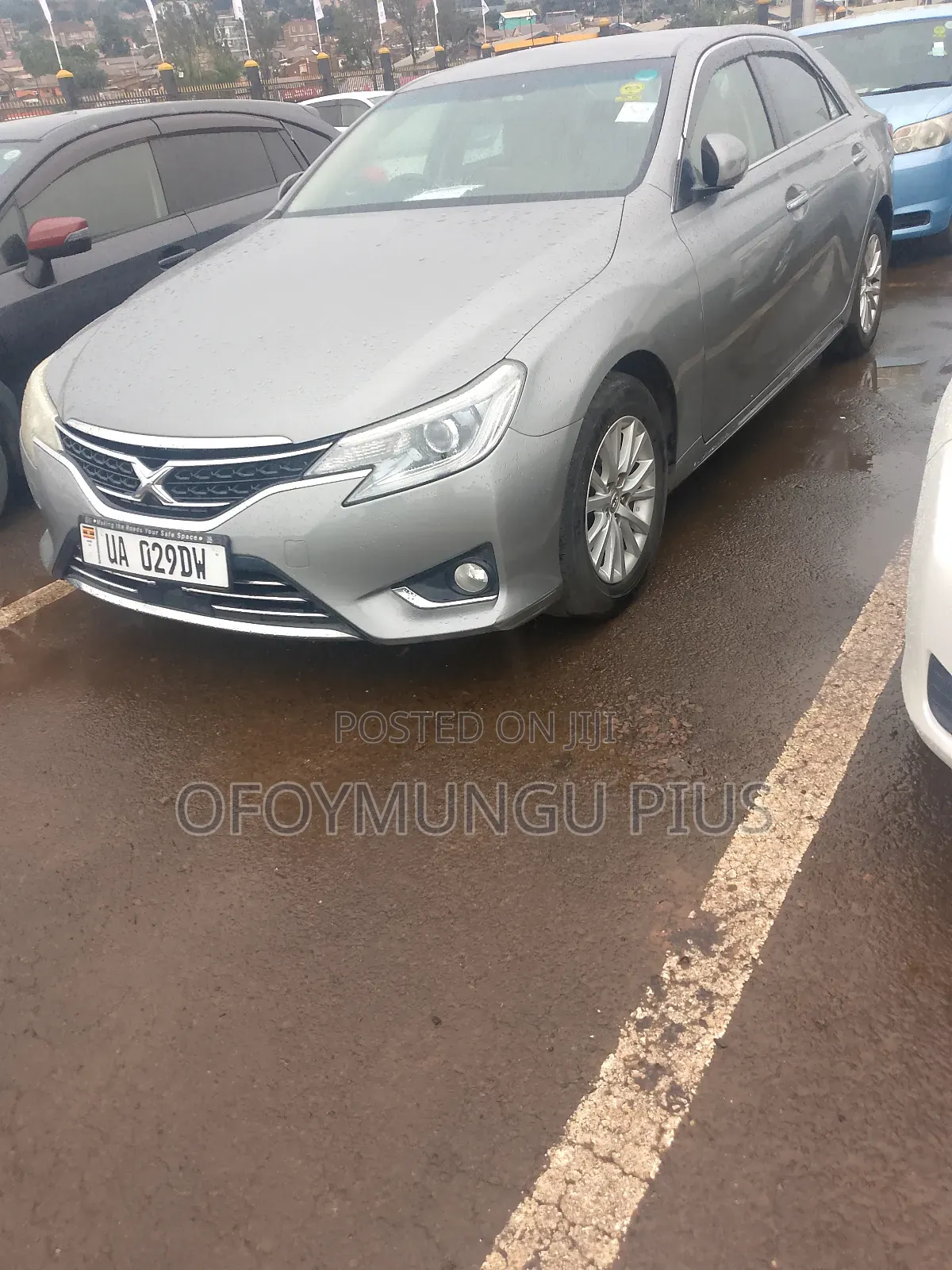 Toyota Mark X 2011 Gray