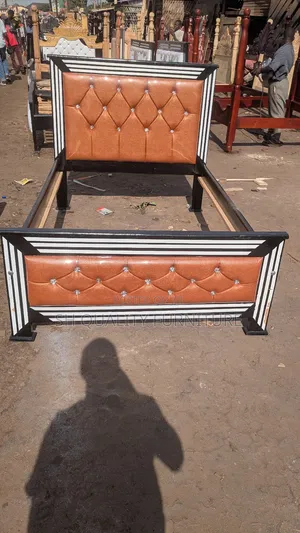 Brown Leather Bed 4*6