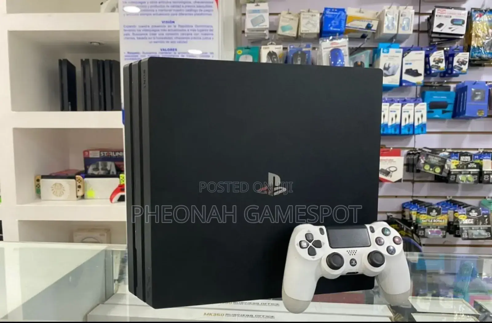 Playstation 4 Pro. Ps4 Pro. Chipped, 30 Games 2 Pads. Best-Ps4. No Box