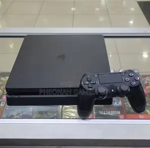 Playstation 4 Slim. Ps4 Slim. It's Not Chipped, It Can Play Online