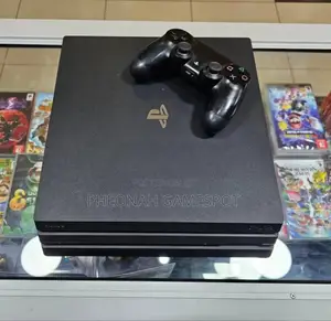 Playstation 4 Pro. Ps4 Pro. Chipped, 30 Games 2 Pads. Too-sweet