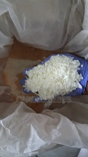 Premium Soy Wax Flakes For Candle Making - Easy Melt (Bulk Available)