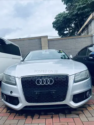 Audi A5 2.0T Quattro Convertible 2012 Silver
