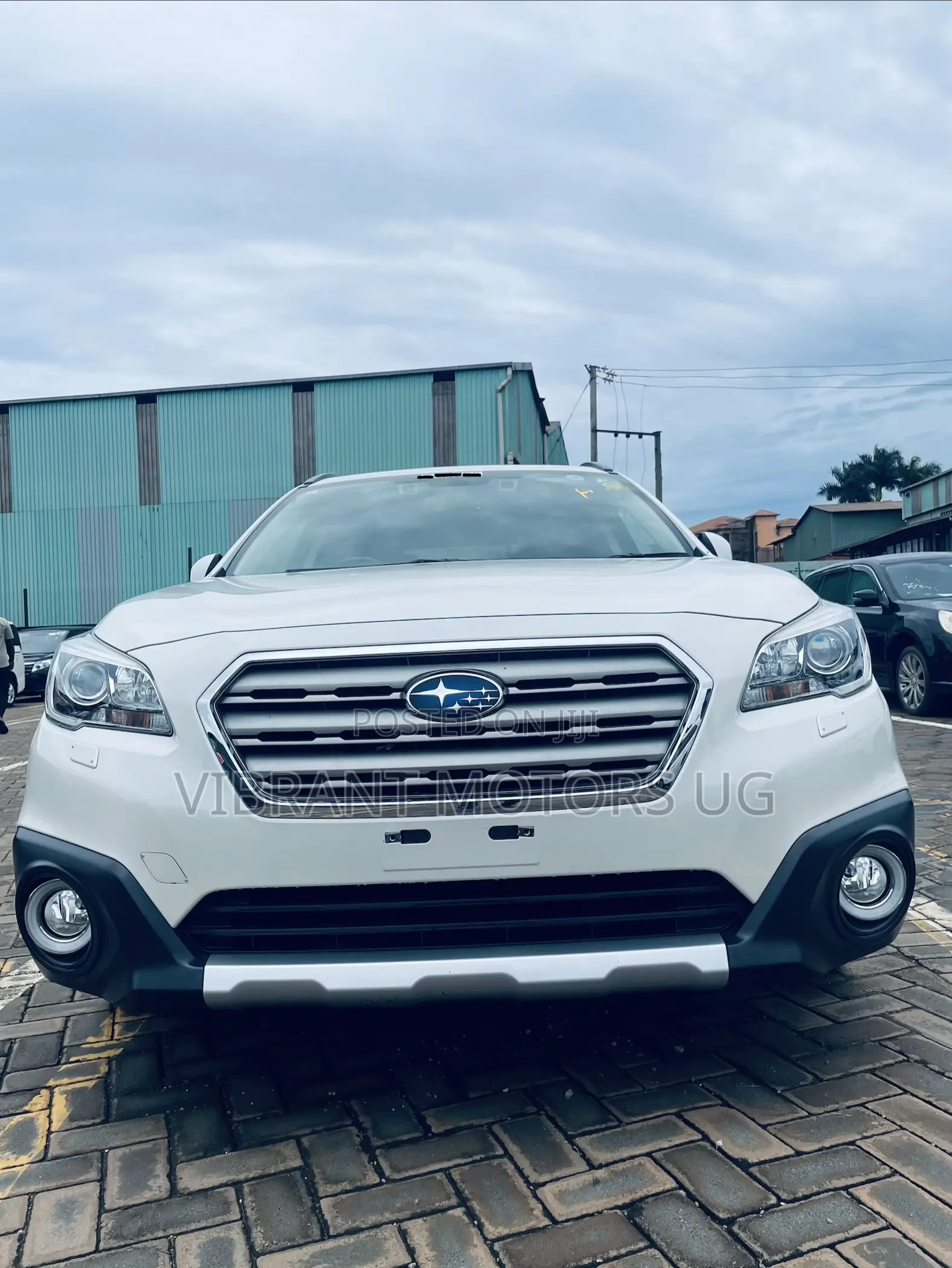 Subaru Outback 2017 White
