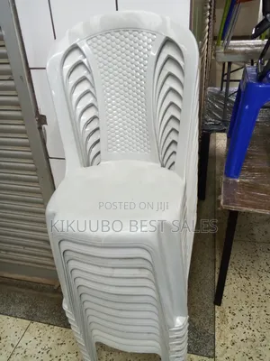 Comfortable Plastic Chairs