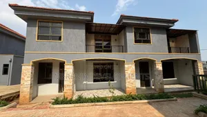 4bdrm House in Bugoloobi, Central Division for rent