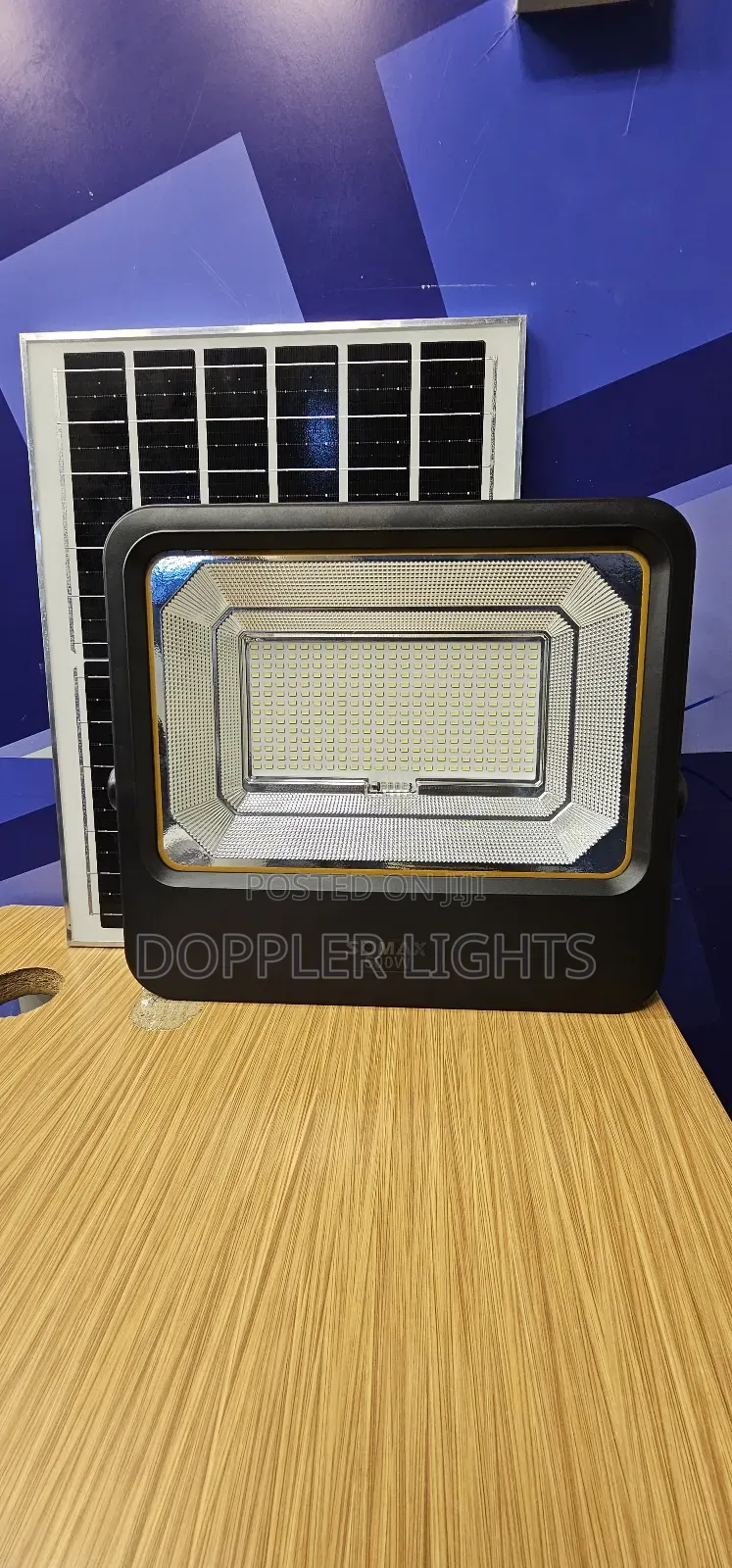 Solar Floodlight