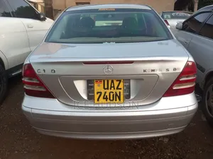 Mercedes-Benz C180 2005 Silver