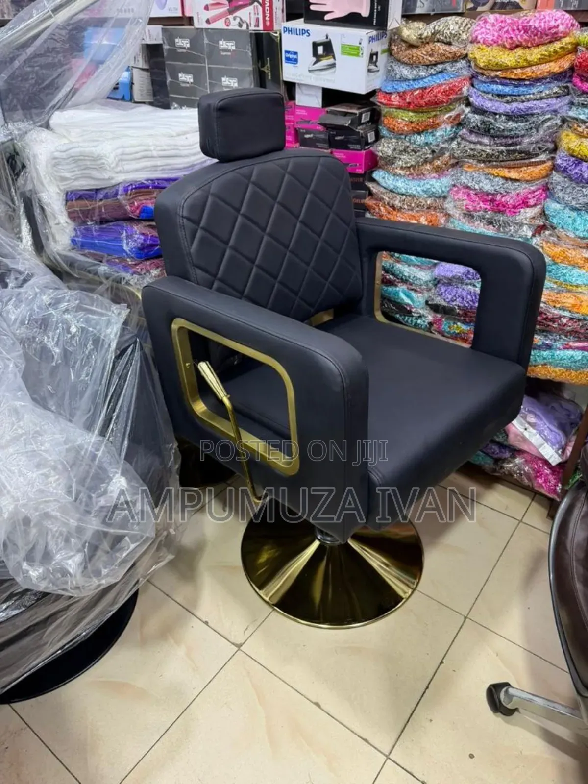 Min Barber Chair 8890